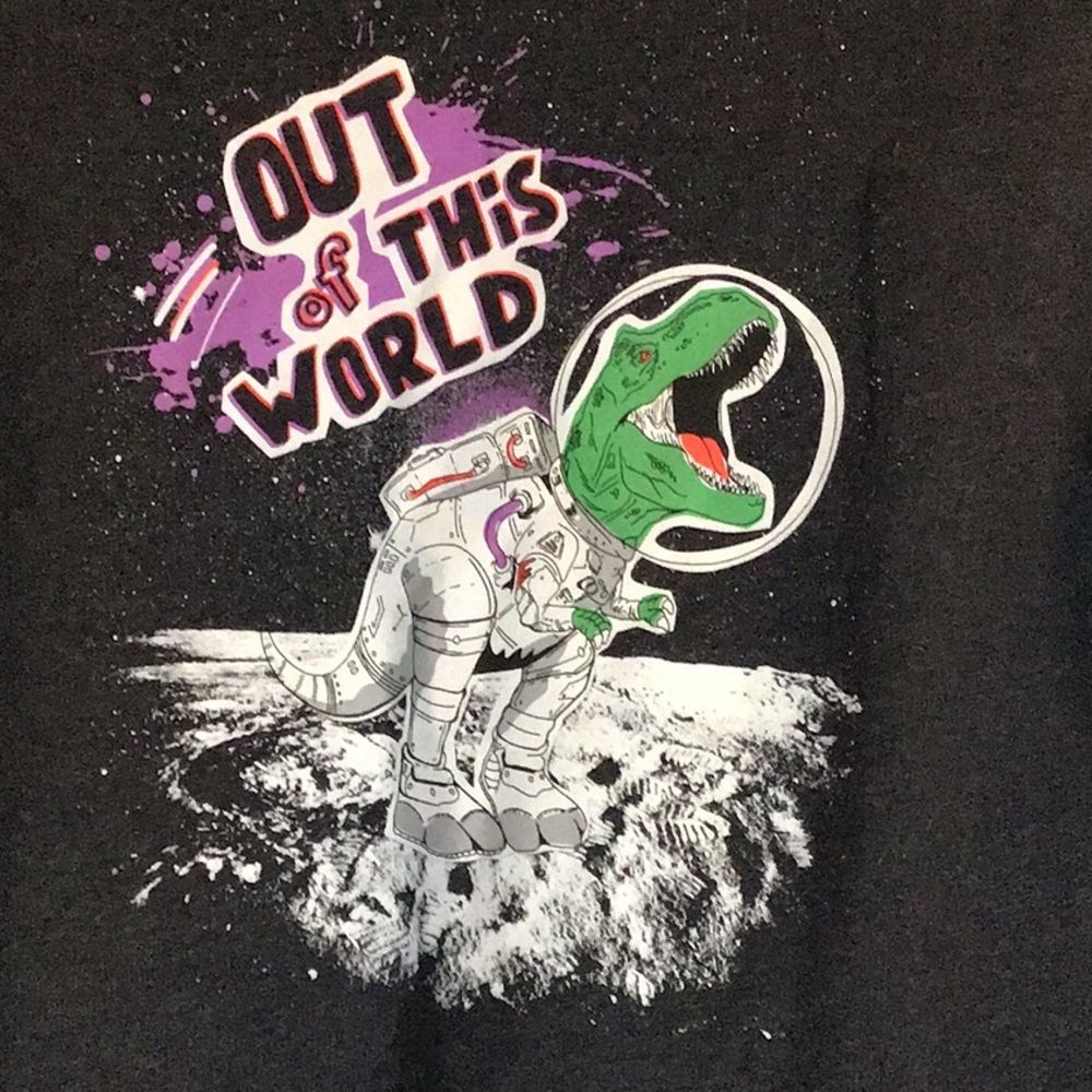 BOYS 2 - Tshirts 1- XXL Husky Out of this world & 1- XXL. Long sleeves Cat&Jack - Picture 2 of 5